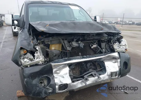 2004 Nissan Titan Se из США, поврежденный, VIN 1N6AA07AX4N575471